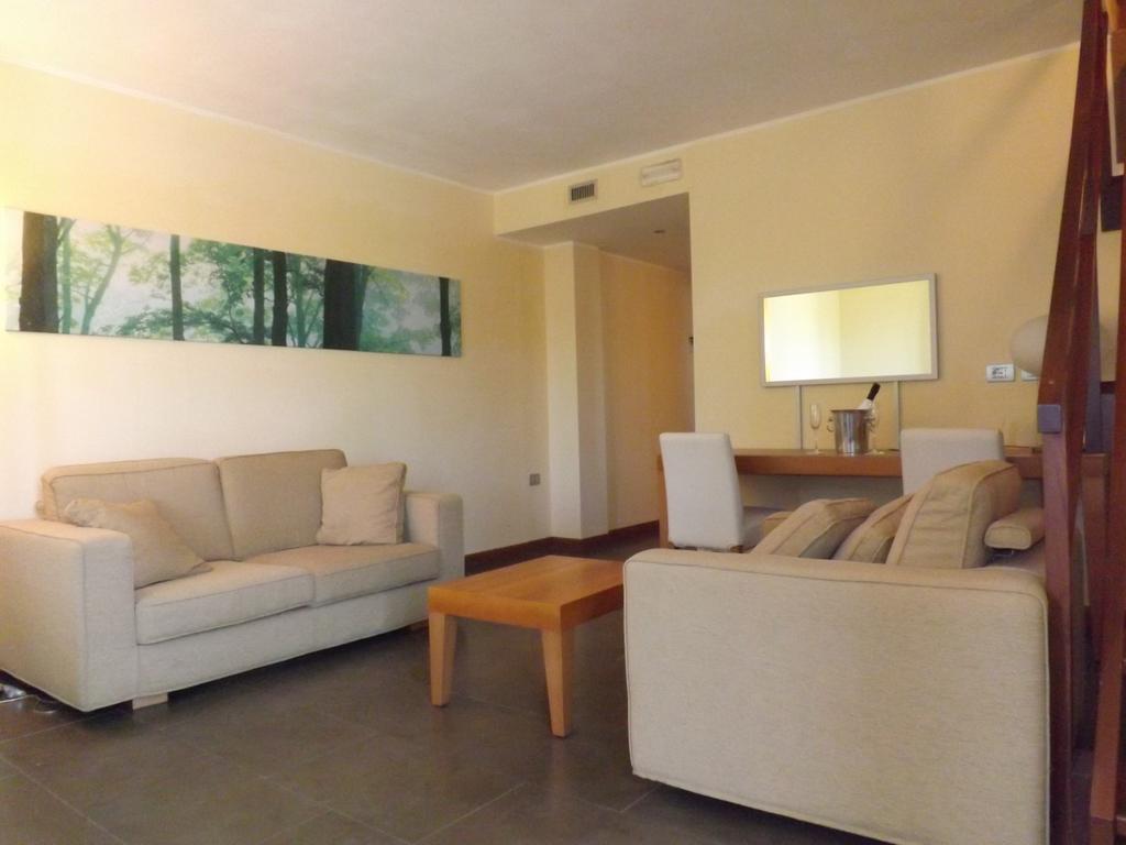 Hotel Langhe & Monferrato Costigliole d'Asti Ngoại thất bức ảnh
