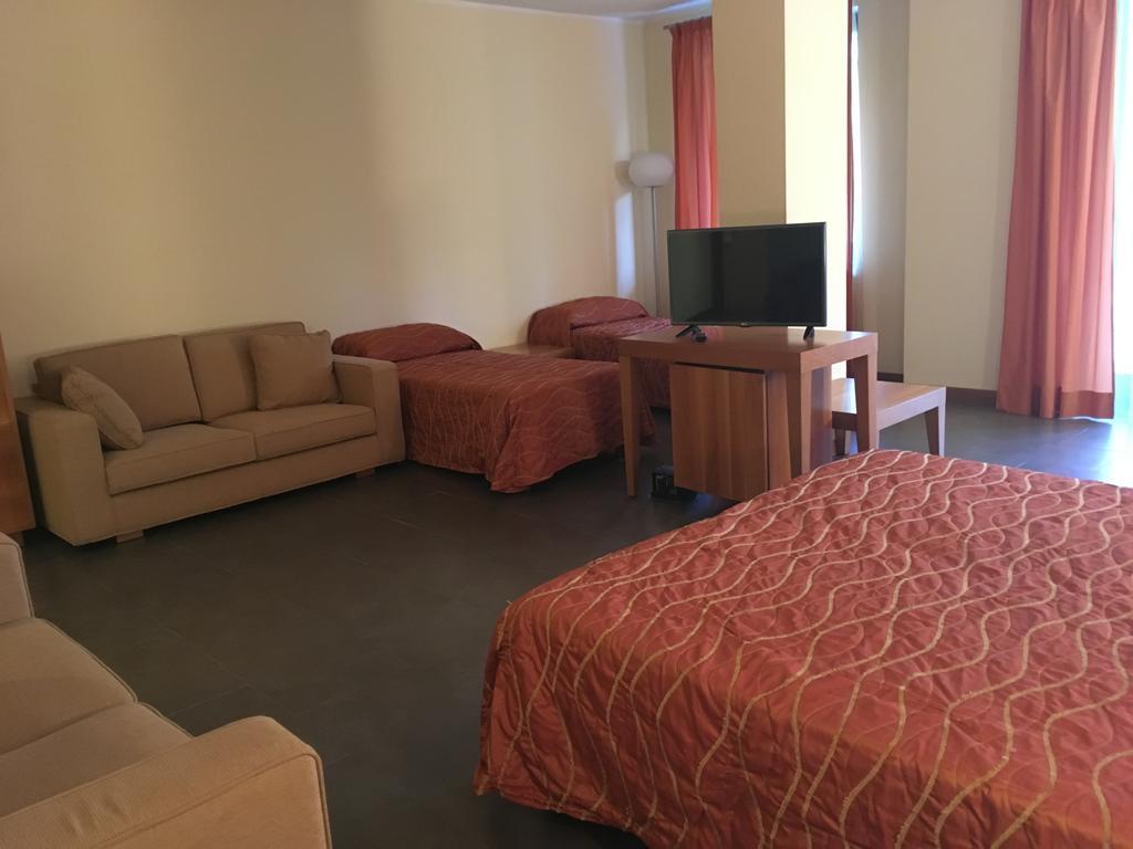 Hotel Langhe & Monferrato Costigliole d'Asti Ngoại thất bức ảnh