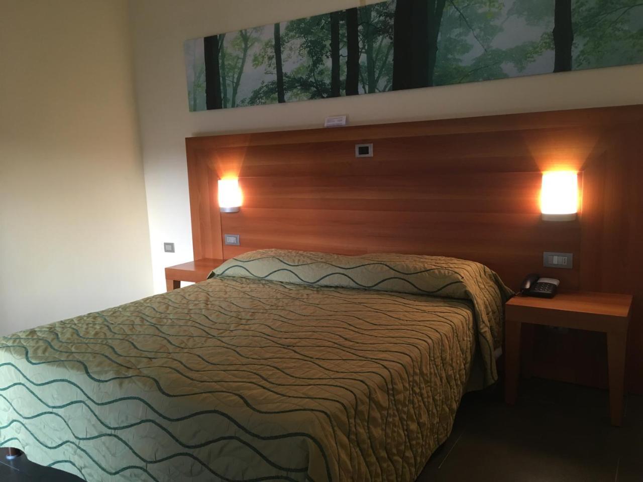 Hotel Langhe & Monferrato Costigliole d'Asti Ngoại thất bức ảnh